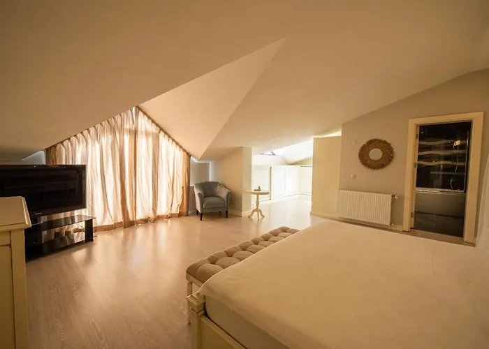 Heart De Maison *